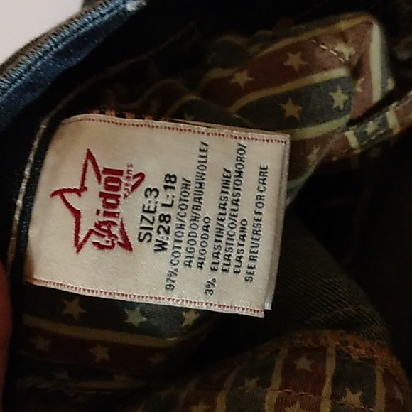 NWT L.A. IDOL EMBROIDERED CUFFED CAPRIS SZ. 3 (junior) - Picture 5 of 9